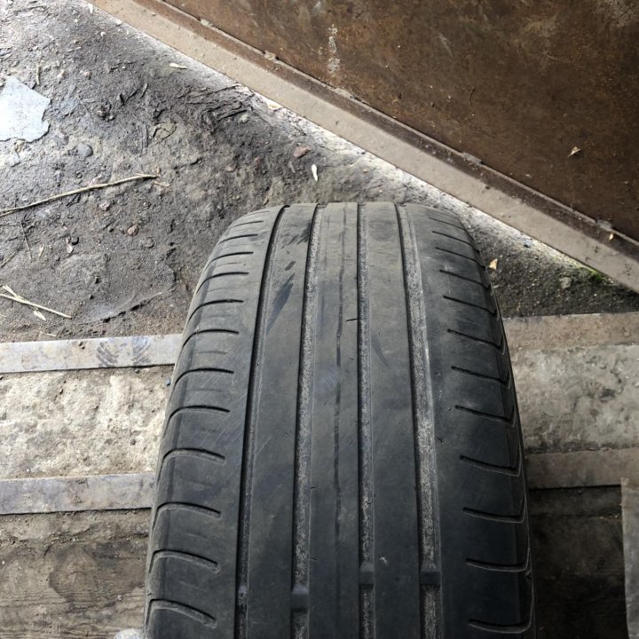 Комплект шин Yokohama C.drive 2 215/60/R16