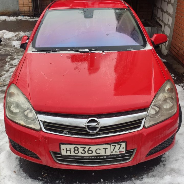 Opel Astra, 2008