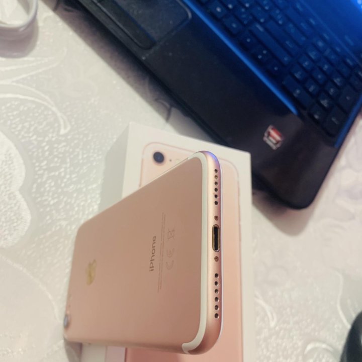 iPhone 7 128 Gb новый Почти 