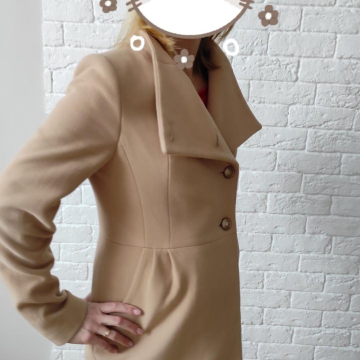Пальто женское демисезонное размер 42-44