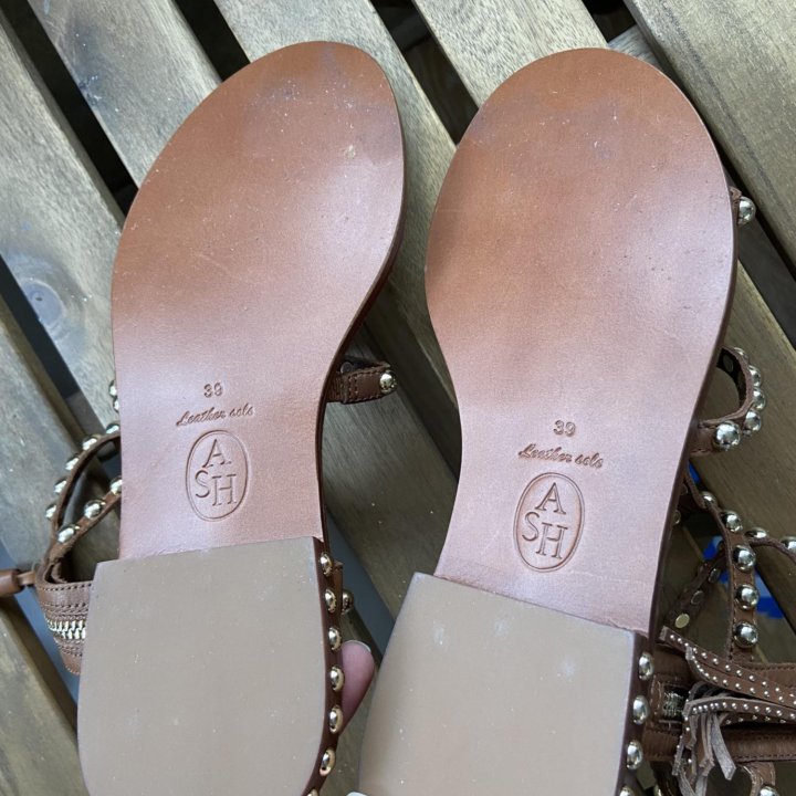 Сандалии Ash