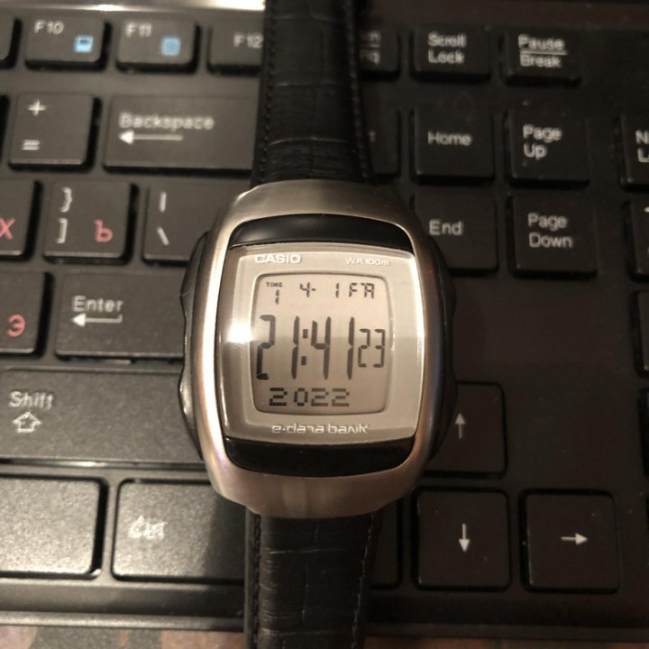 Наручные часы Casio 2417