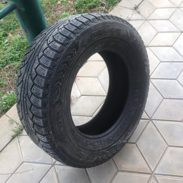 Nokian Hakkapeliitta 5 265/65 R17