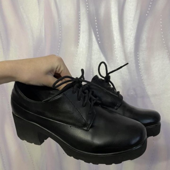 Кожаные туфли