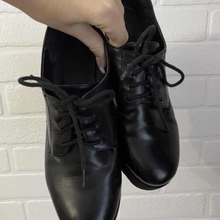 Кожаные туфли