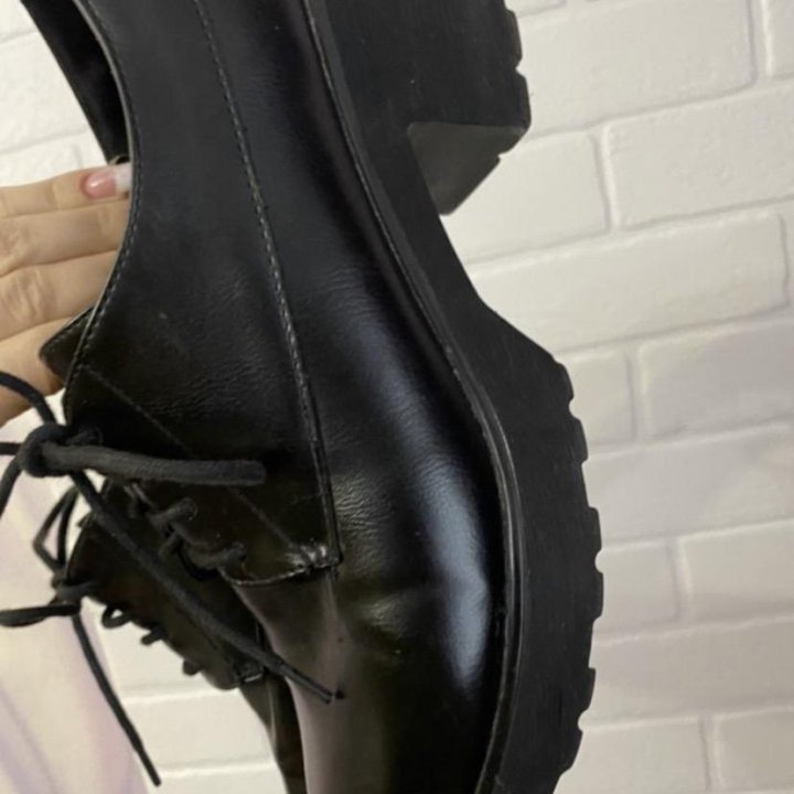 Кожаные туфли