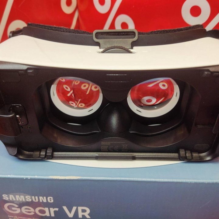 Очки для смартфона Samsung Gear VR (SM-R322)