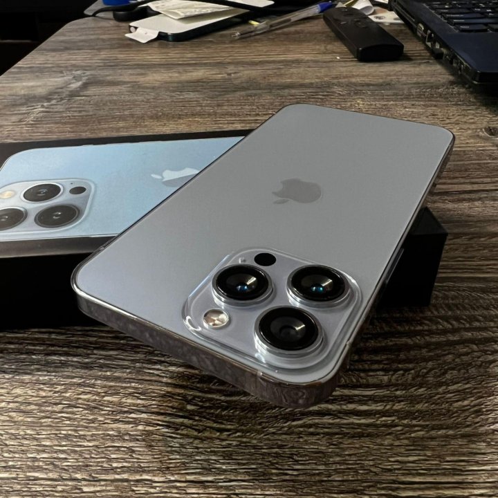 iPhone 13 Pro 256гб реплика голубого цвета купить в Москве, цена 12 500 ...