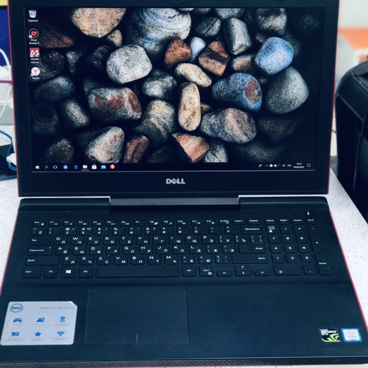 Игровой ноутбук Dell i5-7300 HQ/GTX 1050/16 RAM