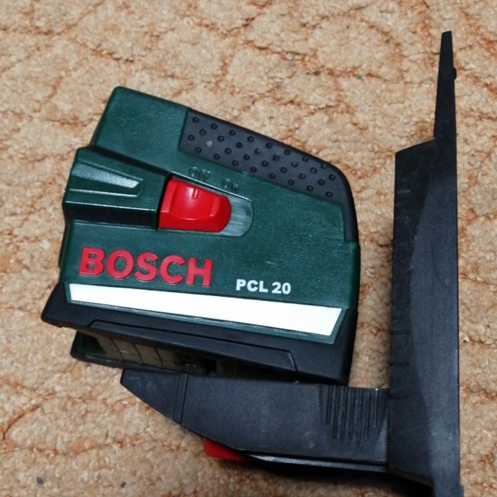 Лазерный уровень нивелир Bosch PCL20