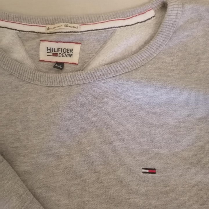 Tommy Hilfiger