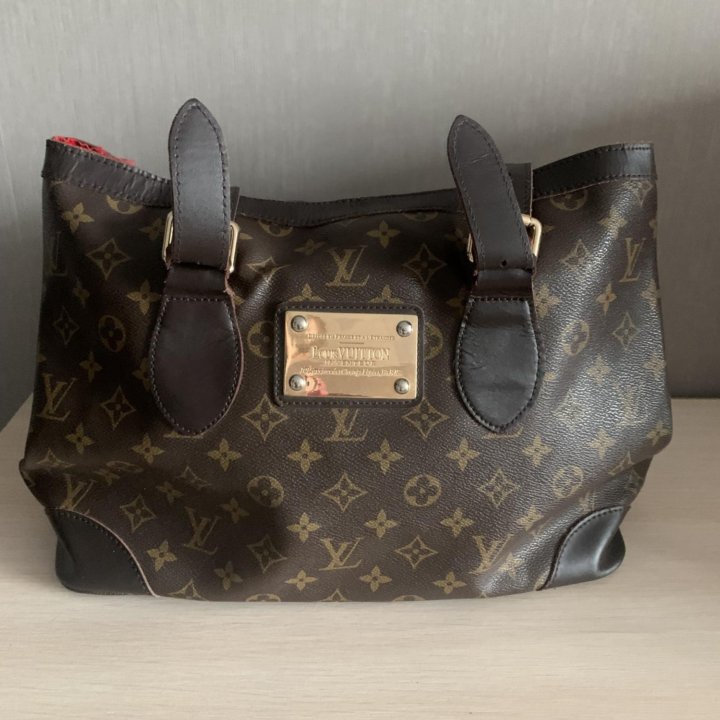 Сумка Louis Vuitton