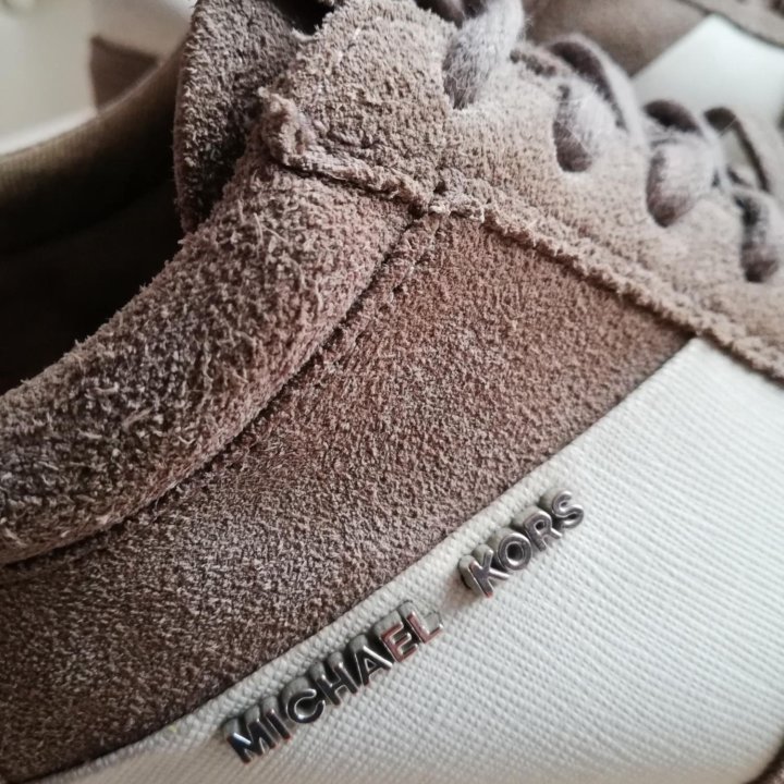 Кроссовки Michael Kors 38.5 размер