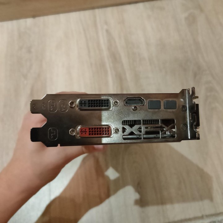 XFX AMD R9 270x