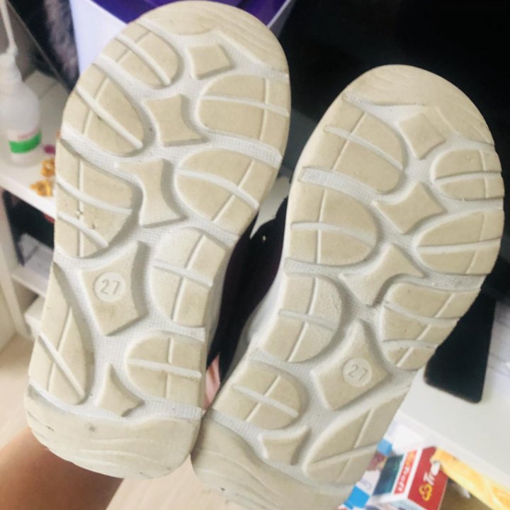 Ботинки для девочки.