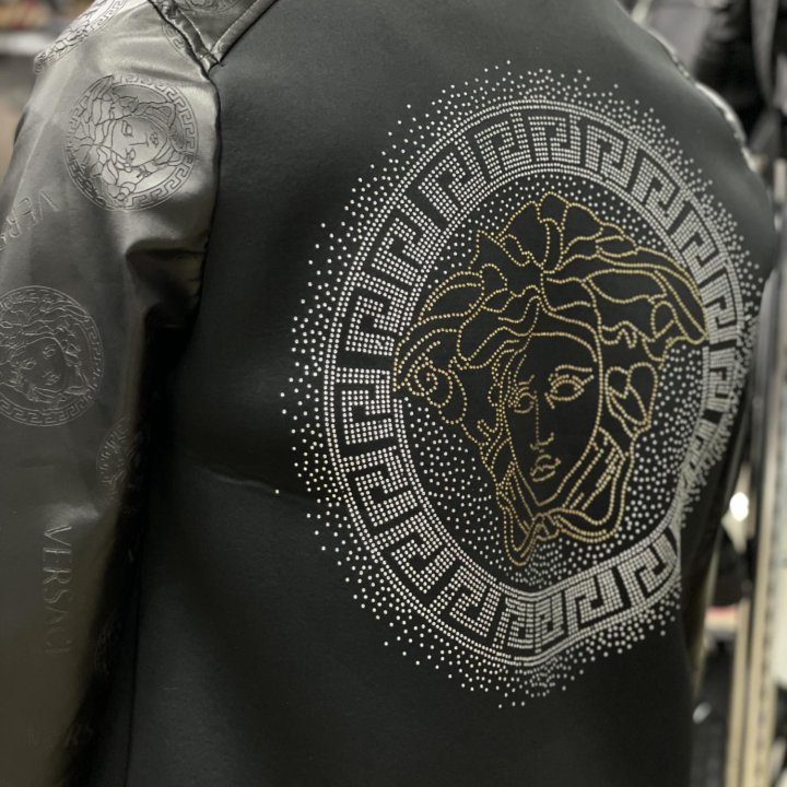 Бомбер Versace