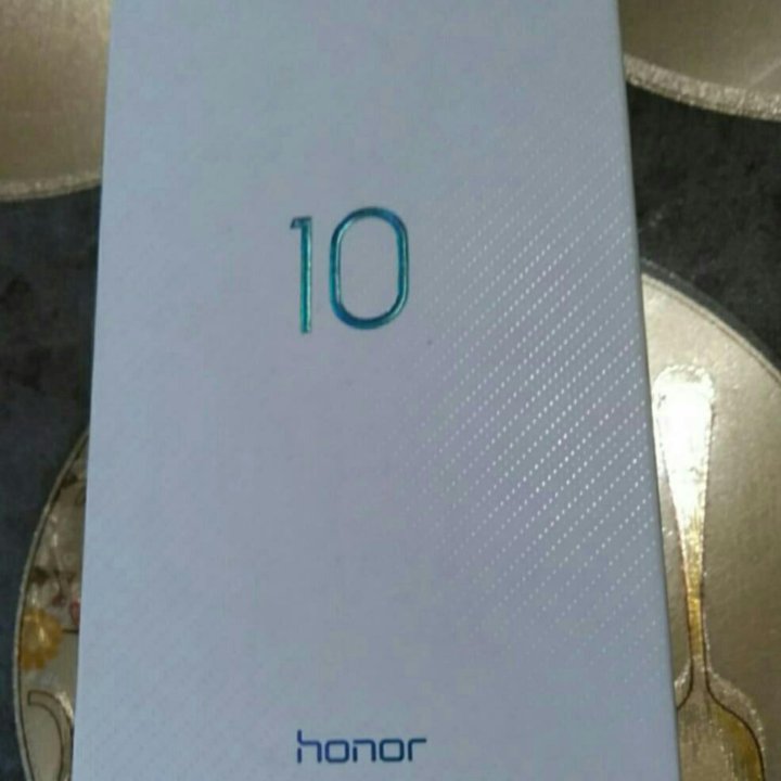 Коробка для Honor 10