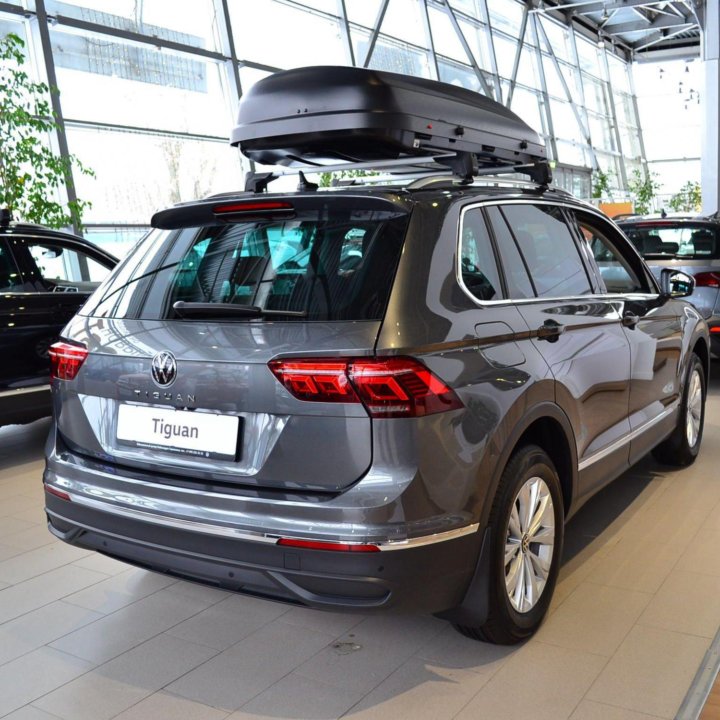 Volkswagen Tiguan, 2022