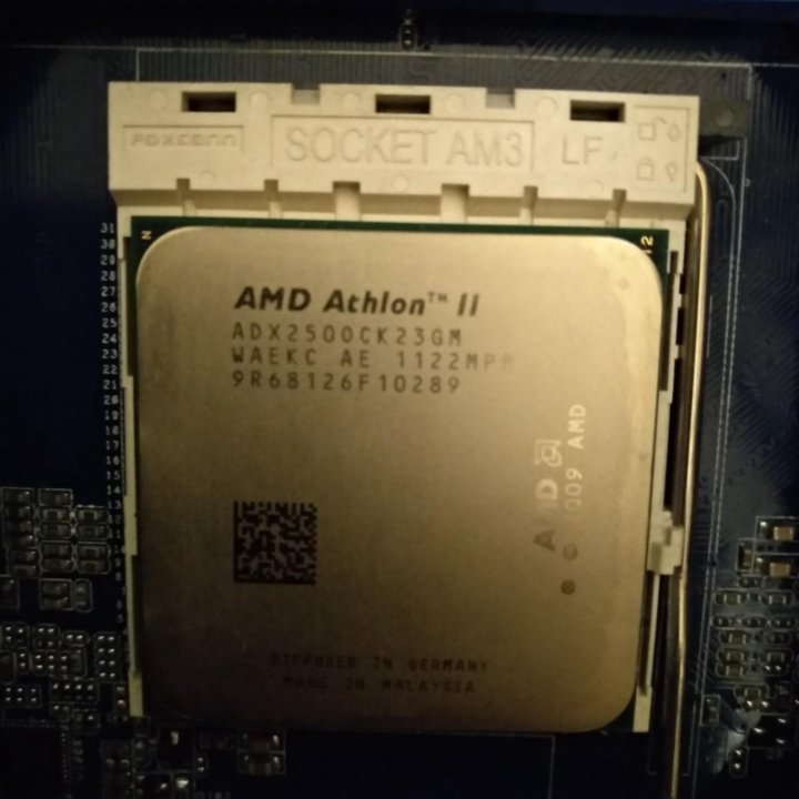 ASRock N68-S3 UCC с процессором и кулером