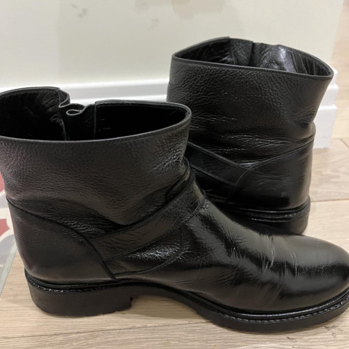 Ботинки Loriblu, 38 размер