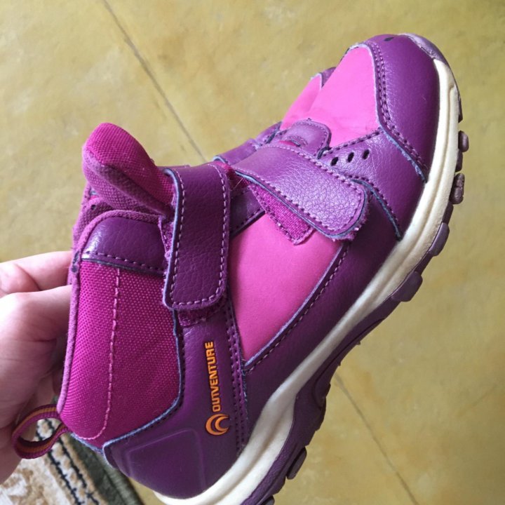 Ботинки на девочку