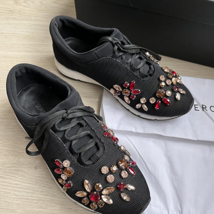 Кроссовки Uterque