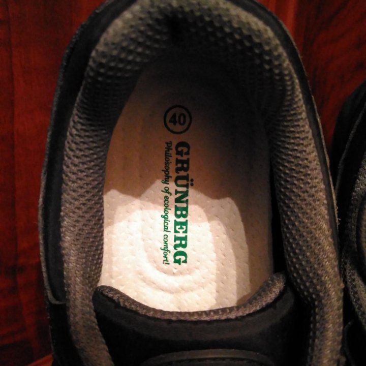 Женская обувь