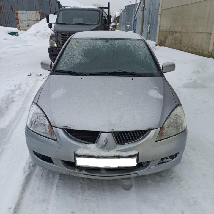 Mitsubishi Lancer, 2004