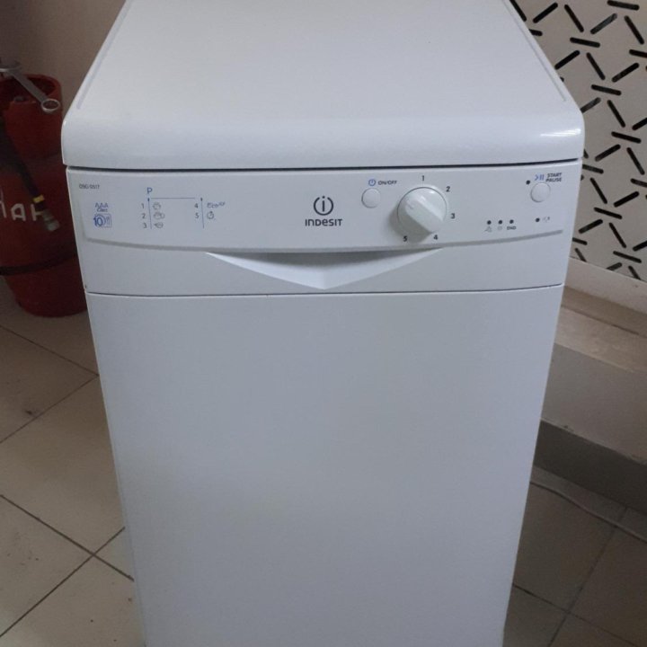 Посудомоечная машина Indesit