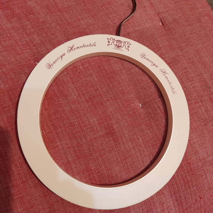 Вешалка круг