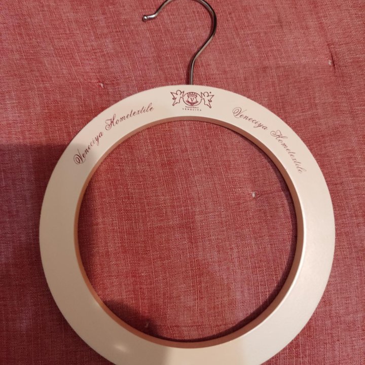 Вешалка круг