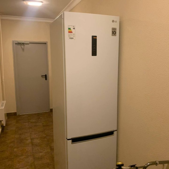 LG Холодильник LG GA-B509 LQYL белый
