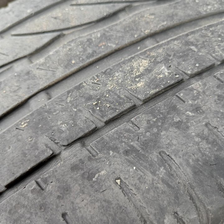 2 шины Bridgestone Turanza r16