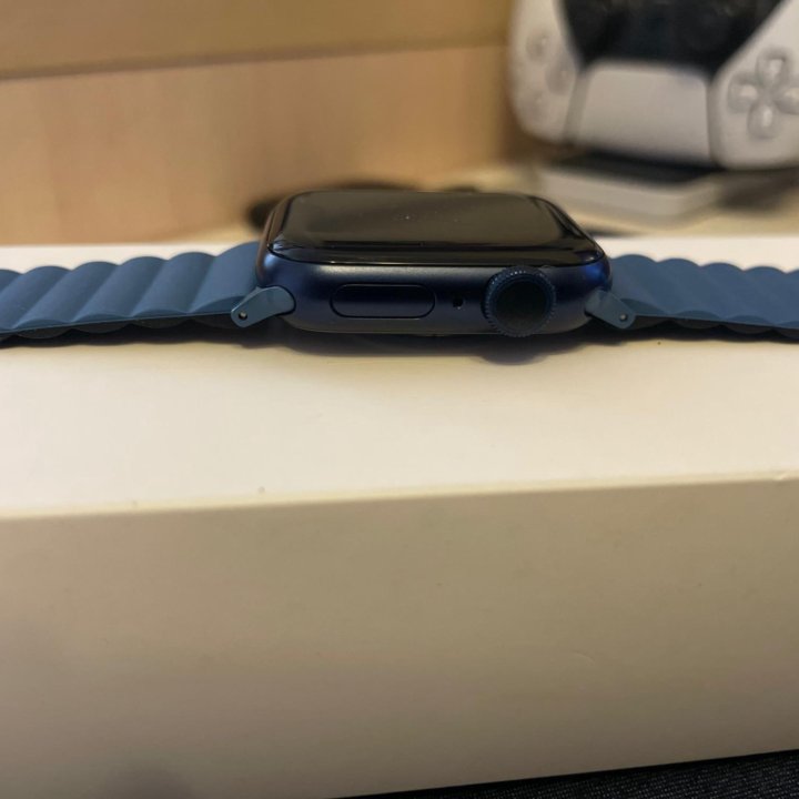 Apple Watch s6 40mm blue