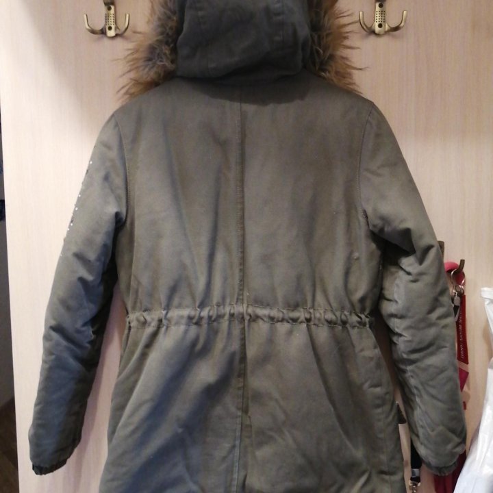 Пальто, парка.