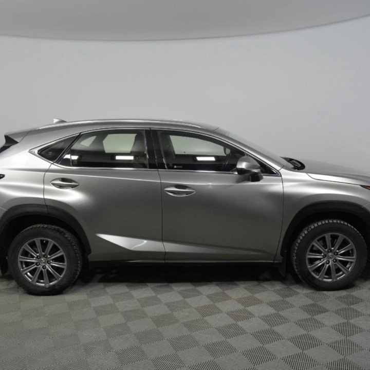 Lexus NX, 2015