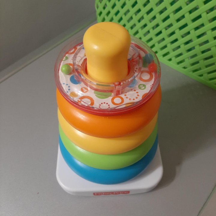 Пирамидка fisher price