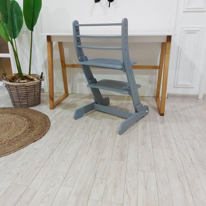 Растущий стул