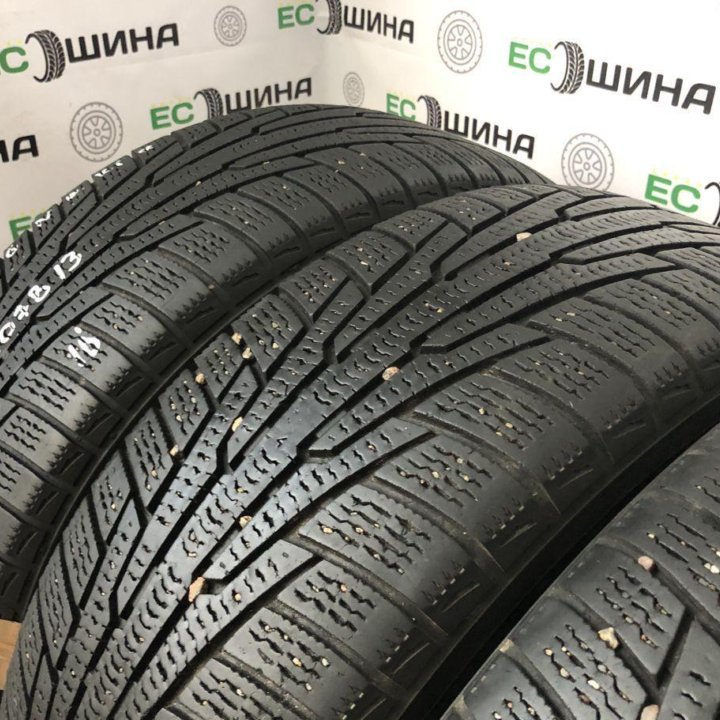 Nokian 215/60 R16