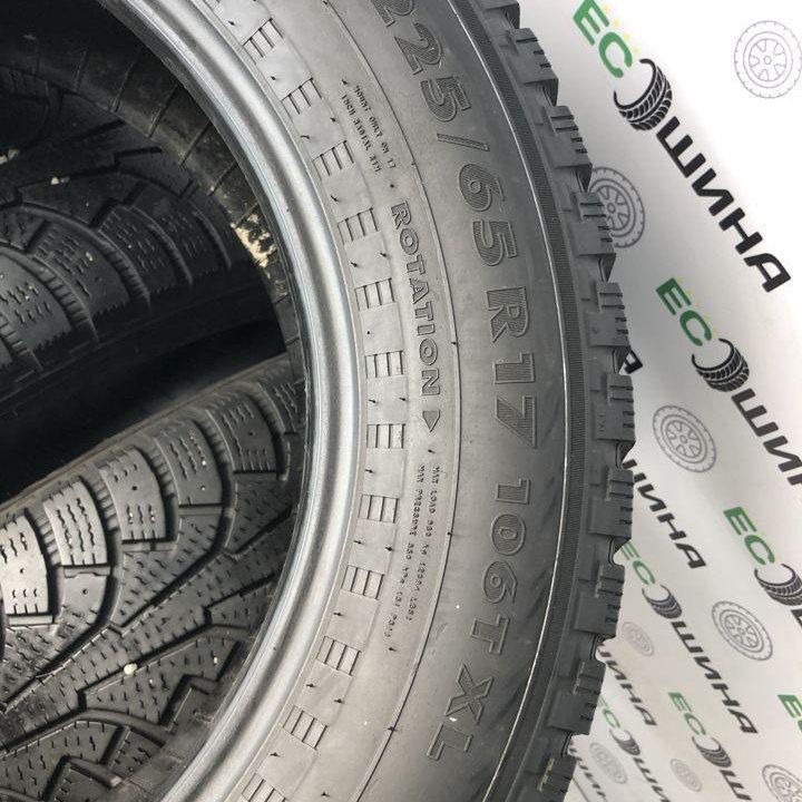 Nokian 225/65 R17