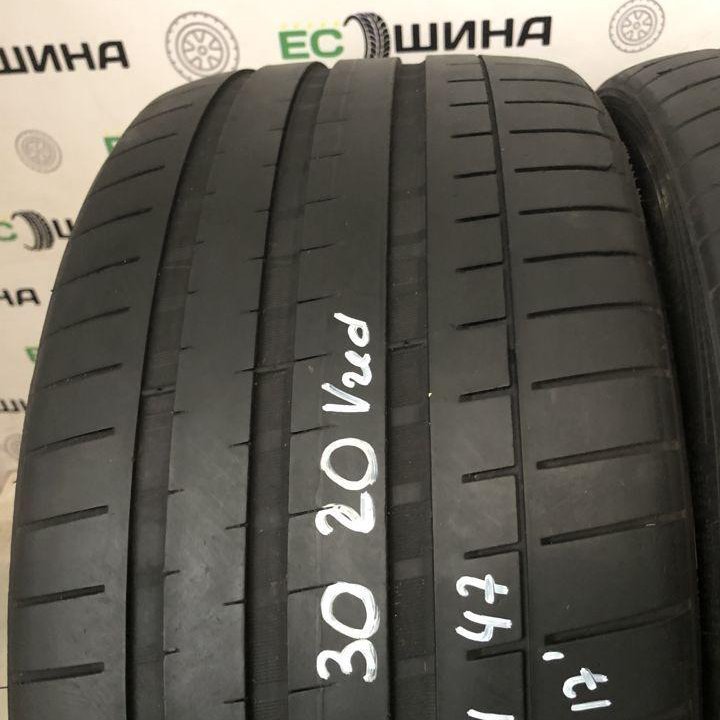 Vredestein 245/30 R20 90Y, 2 шт