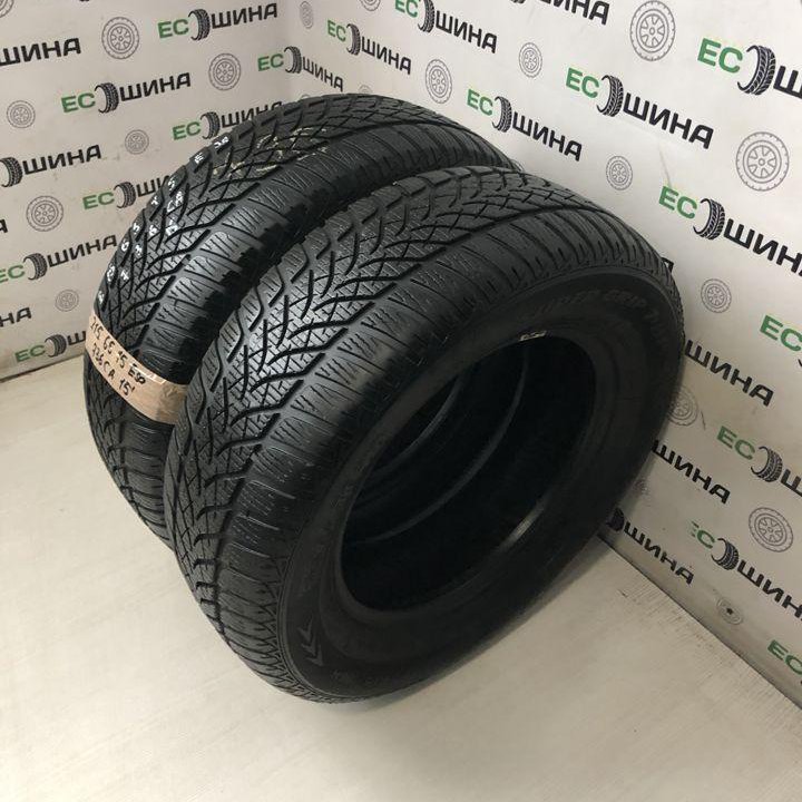 Esa-Tecar 215/65 R15 99H