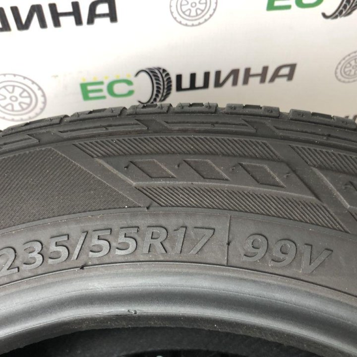 Hankook 235/55 R17