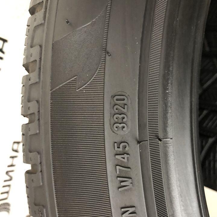 Pirelli Scorpion Winter 275/40 R21, 2 шт