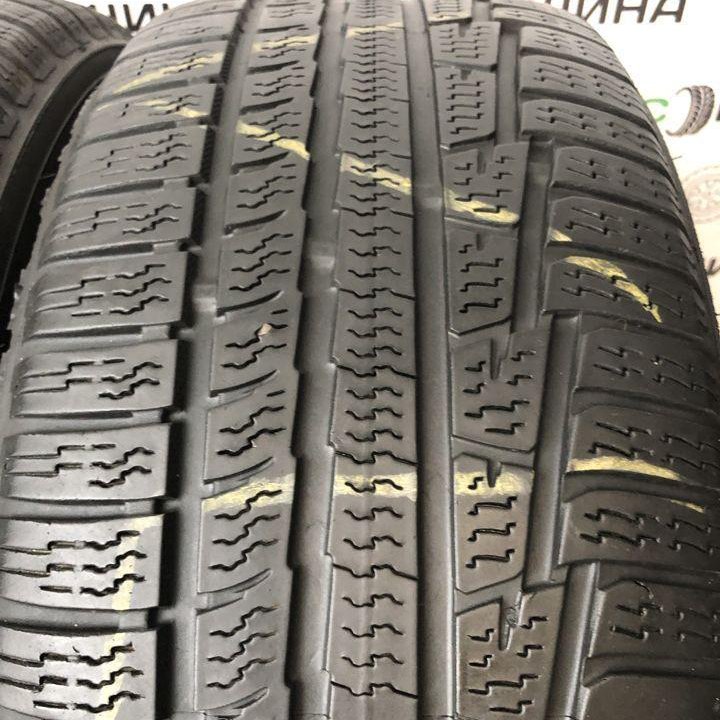 Nokian 235/55 R17