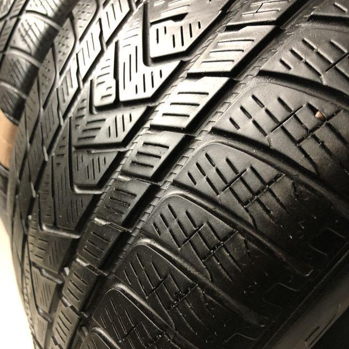 Pirelli 295/45 R20 114V