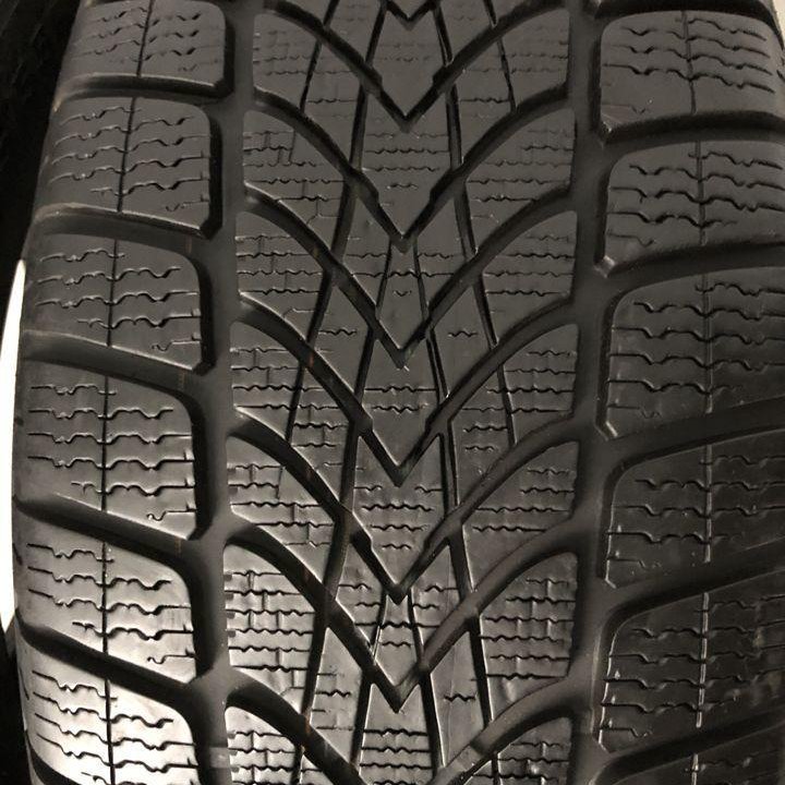 Dunlop 225/55 R16, 2 шт