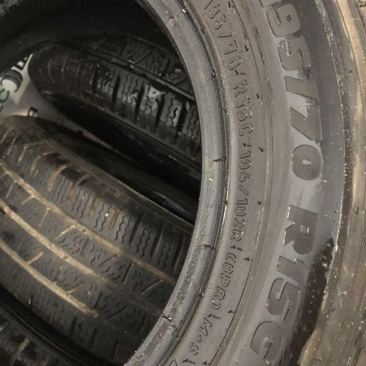 Pirelli 195/70 R15, 4 шт