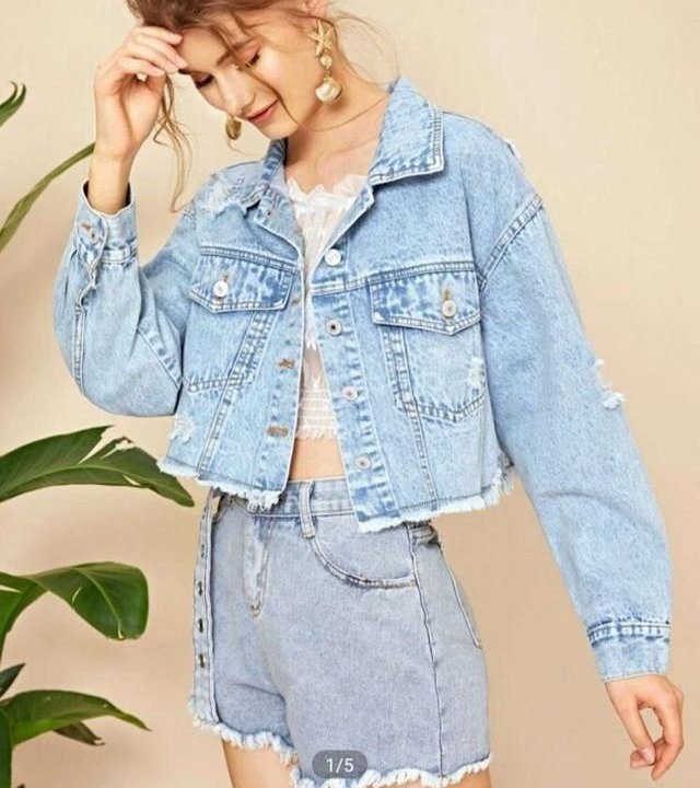 Джинсовая куртка