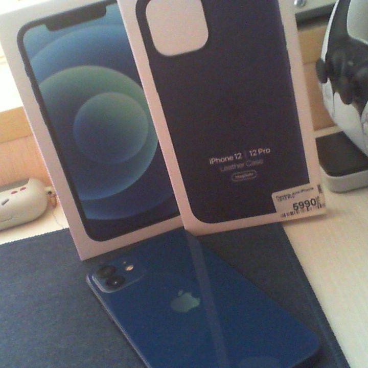 iPhone 12 64gb синий